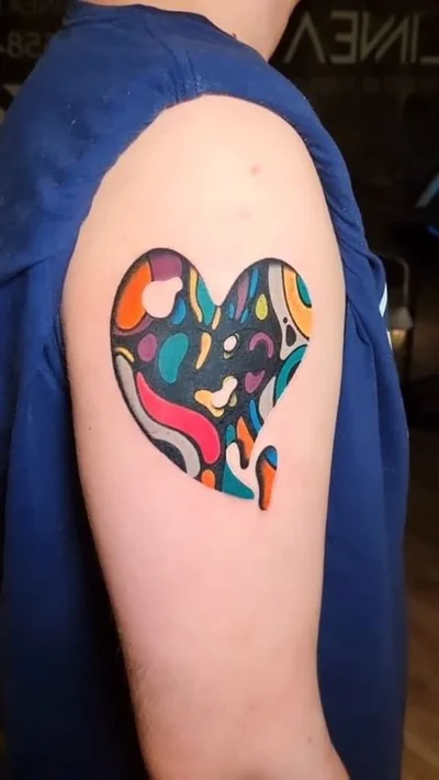 Sku Plux tattoo 044