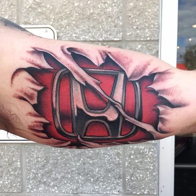 Skyler Jinx tattoo 038
