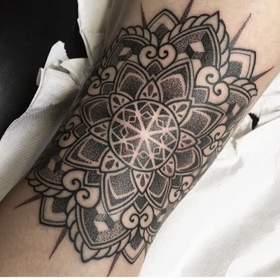 SKYN YARD TATTOO tattoo 021