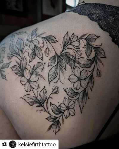 Paul tattoo 007
