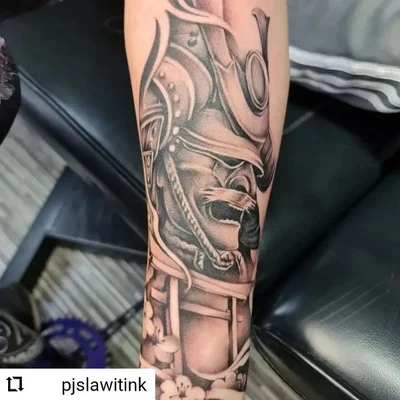 Paul tattoo 040