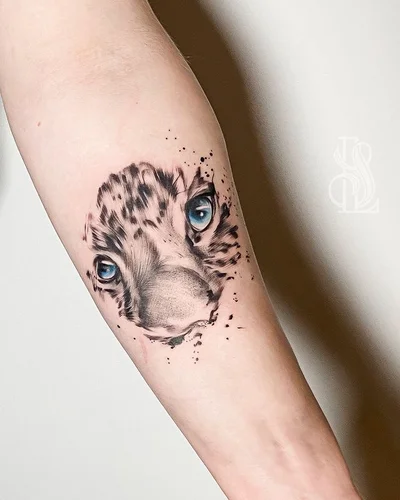 Sleepy Lily tattoo 033
