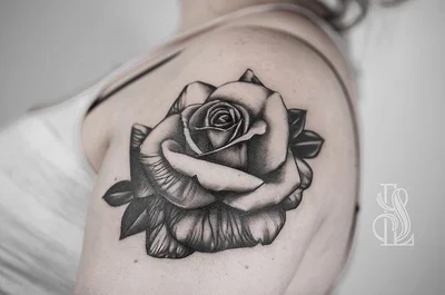 Sleepy Lily tattoo 045