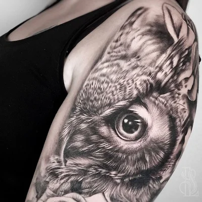 Sleepy Lily tattoo 047