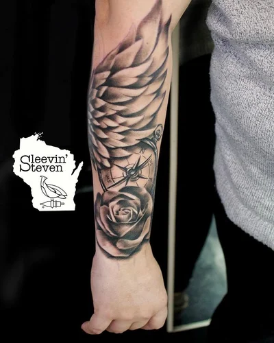 Steven S tattoo 030