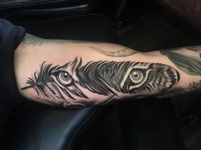 Ayrton Schader tattoo 041
