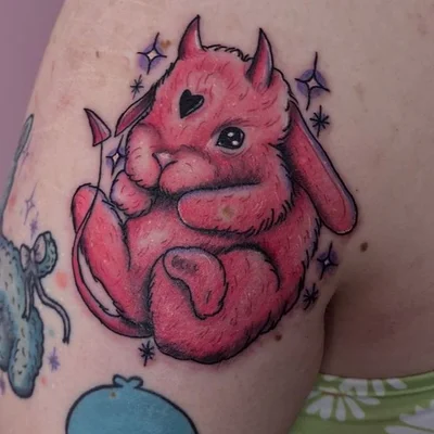 Robyn tattoo 019