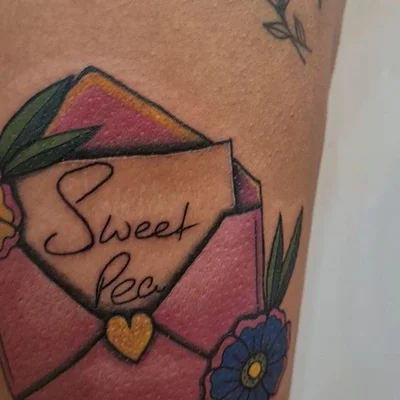 Robyn tattoo 047