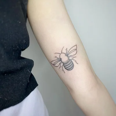 Jessica Jenkins tattoo 007