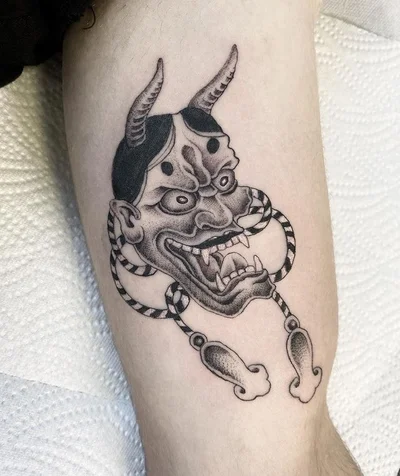 никто tattoo 008