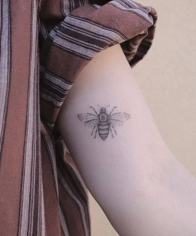 Small Tattoos tattoo 042