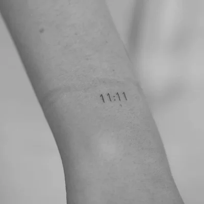 Small Tattoos tattoo 046