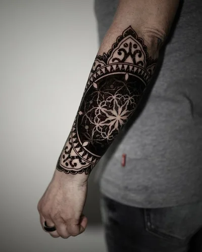SMG tattoo 008