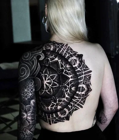 SMG tattoo 016
