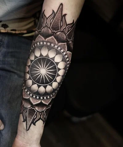 SMG tattoo 025