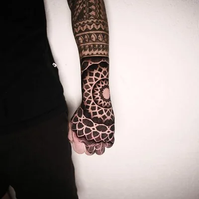SMG tattoo 029