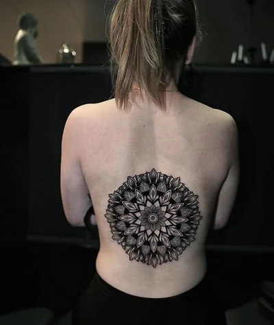SMG tattoo 040