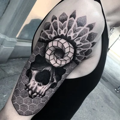 SMG tattoo 046