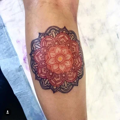 Stephanie Mo Gutierrez tattoo 020