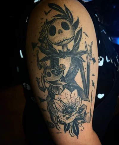 Stephanie Mo Gutierrez tattoo 045