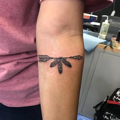Stephanie Mo Gutierrez tattoo 049