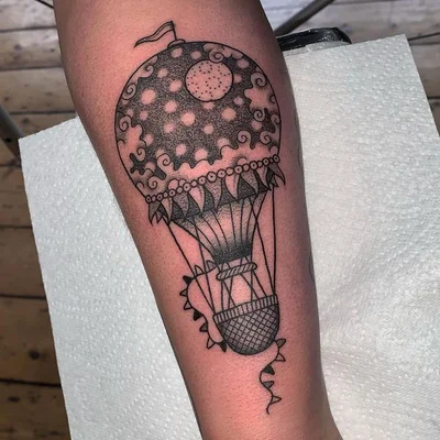 𝔄𝔦𝔩𝔰𝔞 ℜ𝔥𝔦𝔞𝔫𝔫𝔬𝔫 tattoo 014