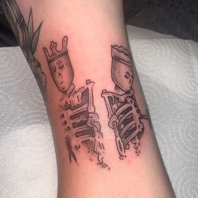 𝔄𝔦𝔩𝔰𝔞 ℜ𝔥𝔦𝔞𝔫𝔫𝔬𝔫 tattoo 026