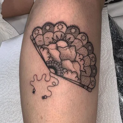 𝔄𝔦𝔩𝔰𝔞 ℜ𝔥𝔦𝔞𝔫𝔫𝔬𝔫 tattoo 034