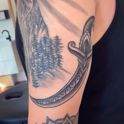Ryan Szadyr tattoo 040