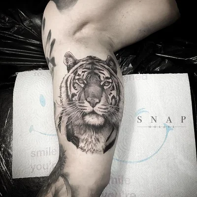 SNAP tattoo 042