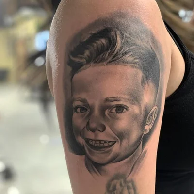 Sneez PV tattoo 010