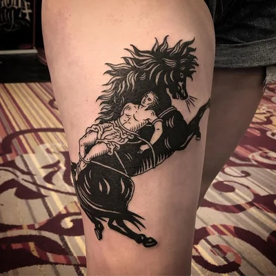 Alex Snelgrove tattoo 042