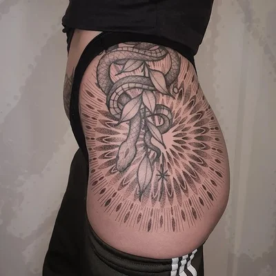 Snip Art tattoo 033