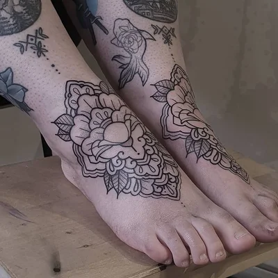 Snip Art tattoo 043