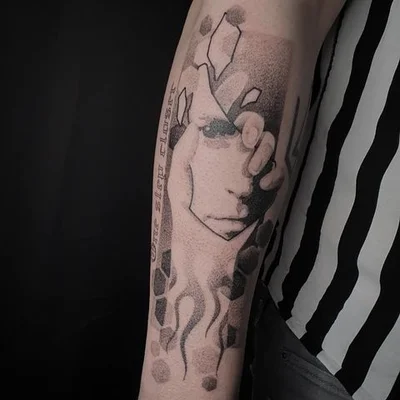 Snip Art tattoo 050