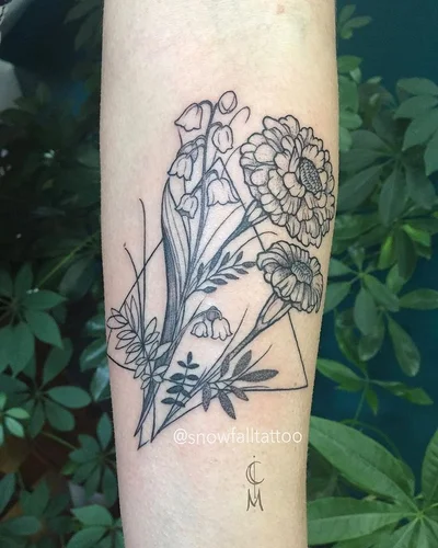 Clare Moreau tattoo 016