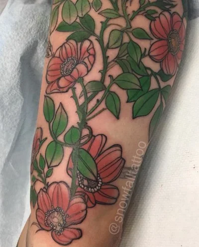 Clare Moreau tattoo 032
