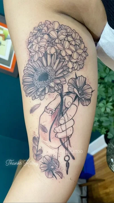 Clare Moreau tattoo 043