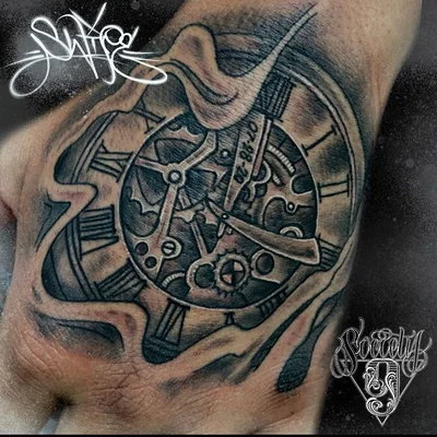 Samantha Smith tattoo 038