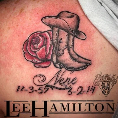 Samantha Smith tattoo 042
