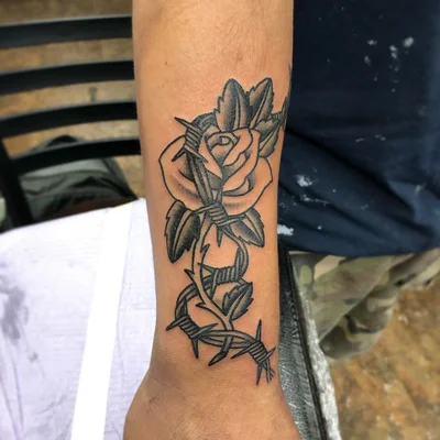 Spencer/Sock tattoo 010
