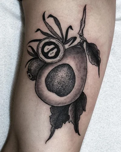 Sofia Meinberg tattoo 029