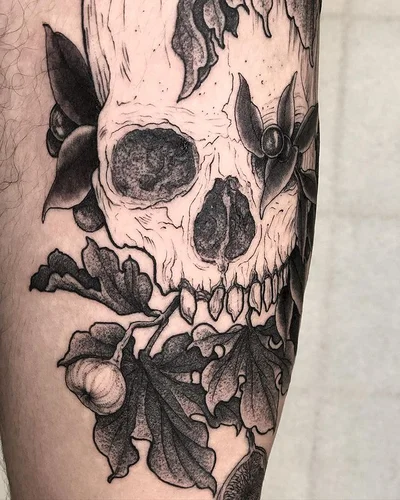 Sofia Meinberg tattoo 037