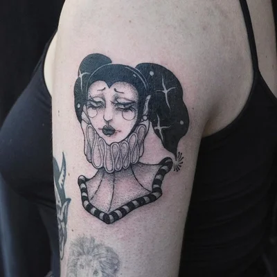Sofie tattoo 013