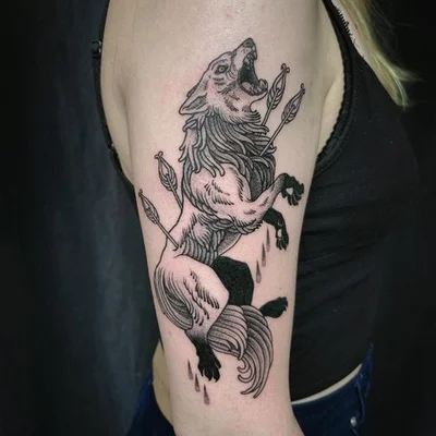 Sofie tattoo 020