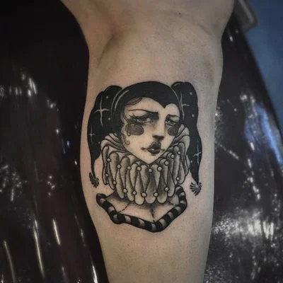 Sofie tattoo 041