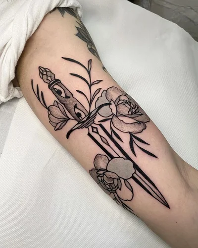 Agnes Machnik tattoo 046