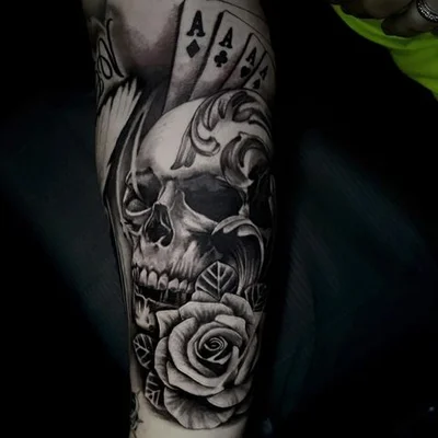 Sarah Lorenzo tattoo 030