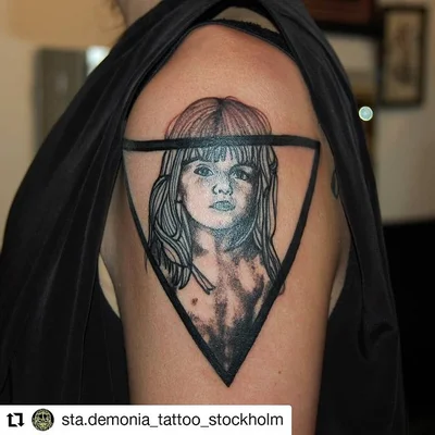 Soledad tattoo 010