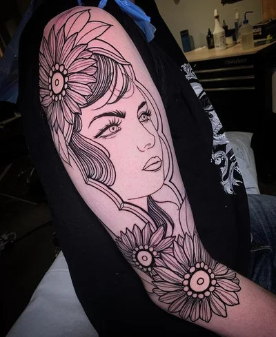 Sophie tattoo 043